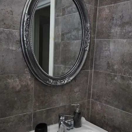 Nacis Apartment *