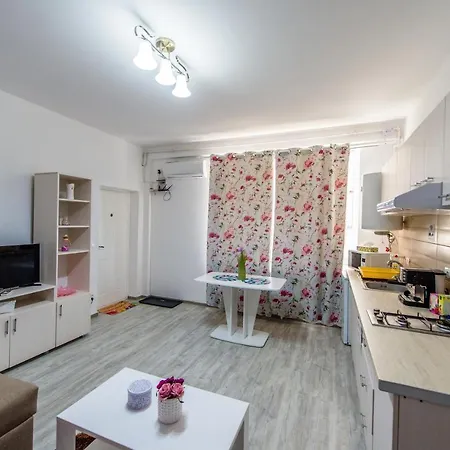 Nacis Apartment *